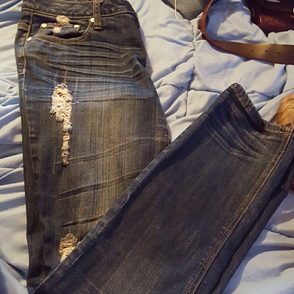 Jeans - Picture 1 of 3