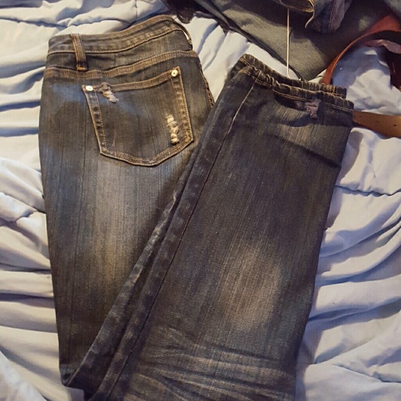 Jeans - Picture 3 of 3