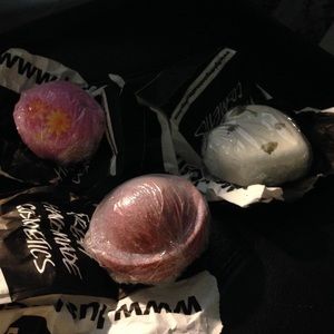 Lush bath bombs space girl