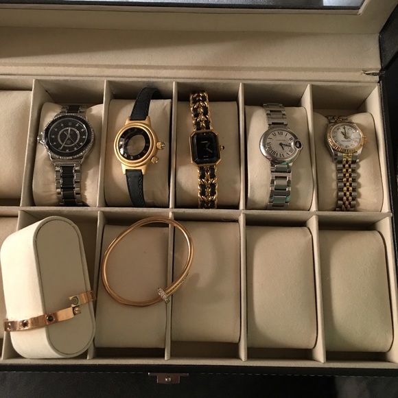 All the Auth watches for sale. Best price ever.