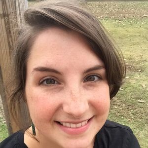 Meet your Posher, Deborah