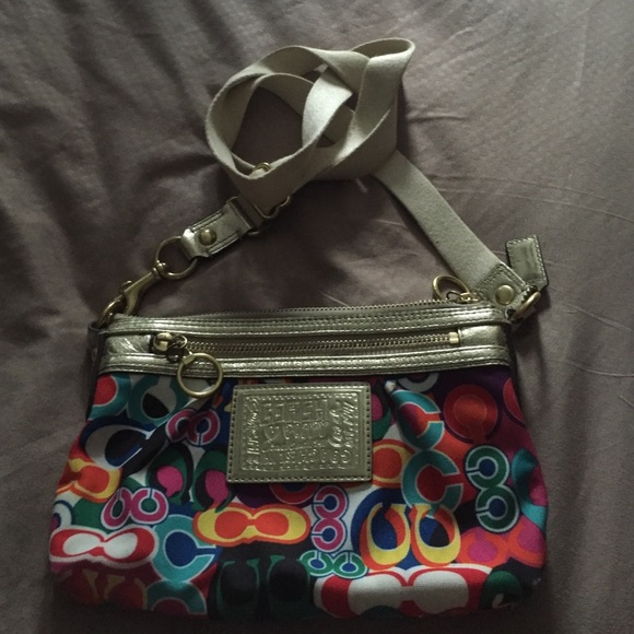 Coach purse cross body - Picture 1 of 4