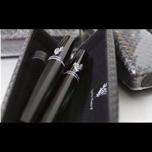 NIB Younique 3D Fiber mascara (sealed)