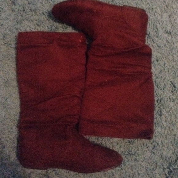 Brown boots