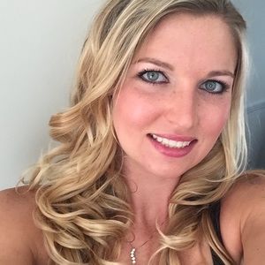 Meet your Posher, Nikki