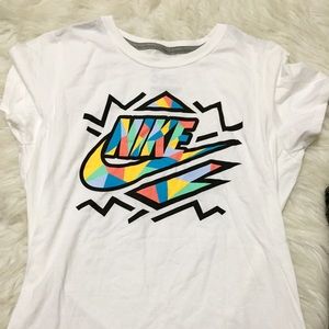 BRAND NEW Nike Tee