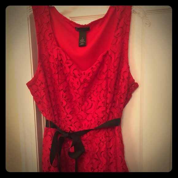 Beautiful lace red holiday peplum top!