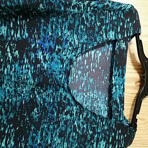 GAP Long Sleeved Dress - Picture 3 of 4