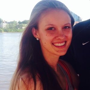 Meet your Posher, Sierra