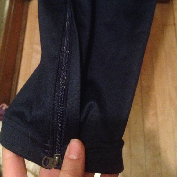 Nike drifit women's sweatpants - Picture 4 of 4