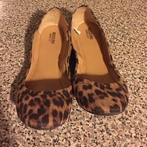 Leopard flats