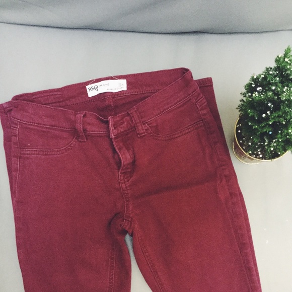 ‼️❕‼️SALE 🎉🎉🎉burgundy jegging - FREE GWP 👖
