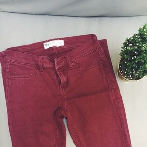 ‼️❕‼️SALE 🎉🎉🎉burgundy jegging - FREE GWP 👖