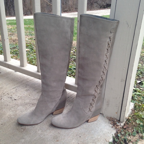 Gianni Bini Shoes - NWT Gianni Bini Gray Knee High Boots Size 8.5