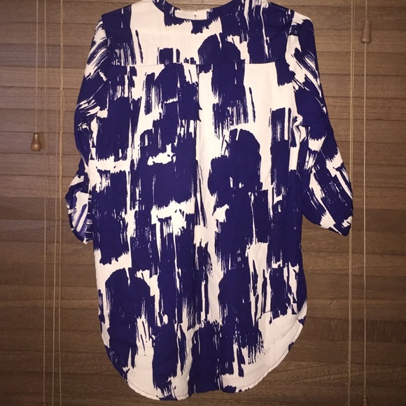 Blouse - Picture 2 of 2