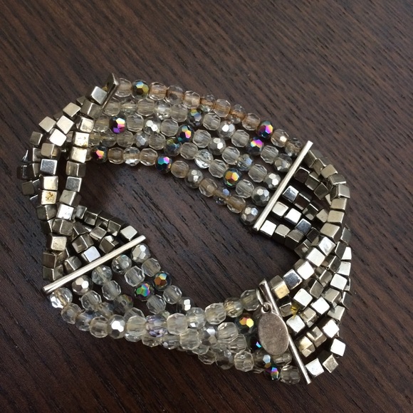 🎈5/$15 💕3x HP! Silver bead and metal bracelet