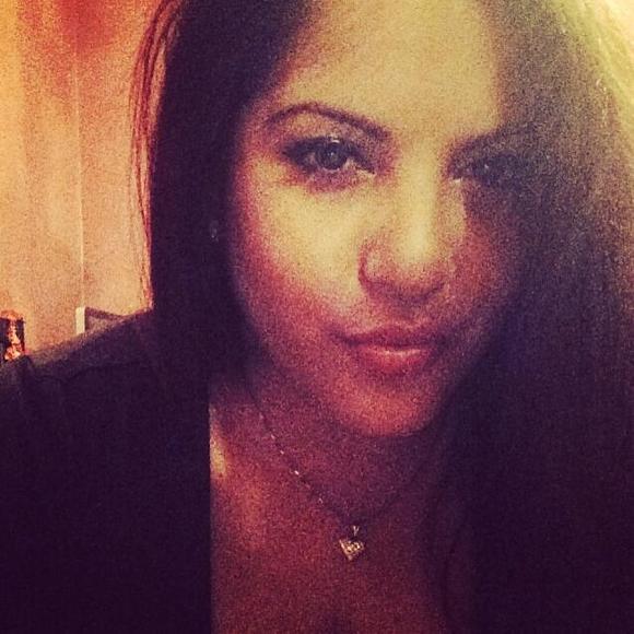 Meet your Posher, Jessica