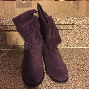 Purple suede boots. Never worn. So cute!
