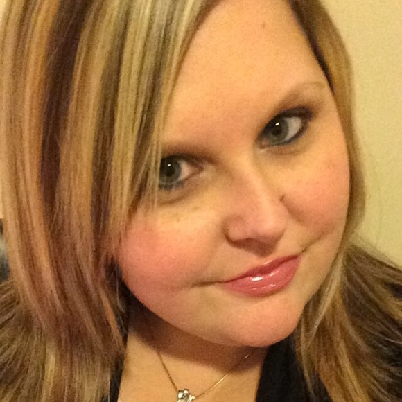 Meet your Posher, Crystal - Picture 1 of 1