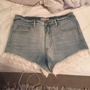 NWOT Free People Lace Trim Shorts