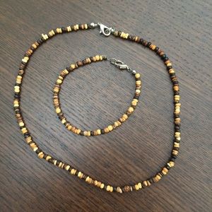 🎈5/$15 💕HP! Necklace and bracelet set