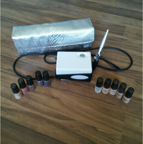 MAKE ME AN OFFER!!!! Luminess air