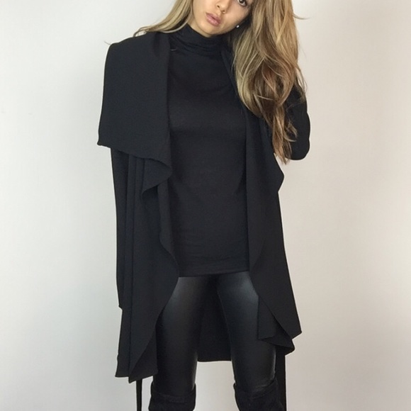 • SOLD • Black Mini Trench M - Picture 3 of 4