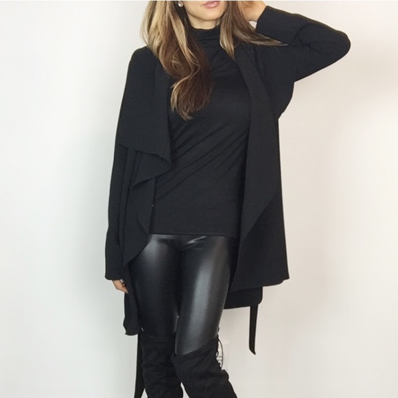 • SOLD • Black Mini Trench M - Picture 4 of 4