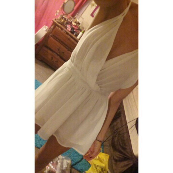 Love Culture Dresses & Skirts - White deep V romper