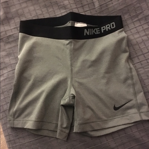 Nike Pants - Nike pros