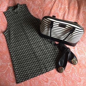 Tory burch reva flats: black and gold