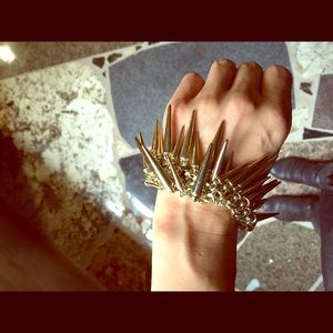 Gold spike bracelet