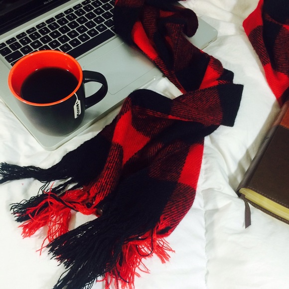 Forever 21 Accessories - Uni-sex red and black scarf