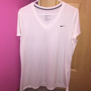 Nike tshirt
