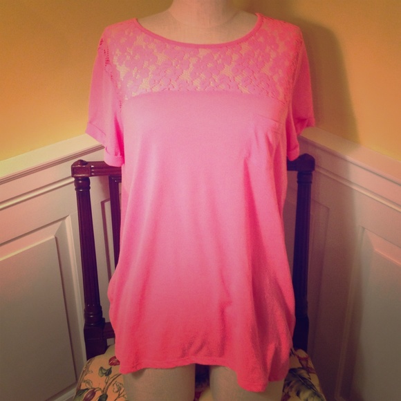 H&M tee