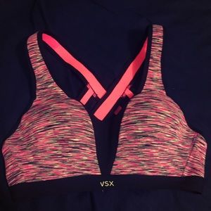 Victoria's Secret VSX strappy back sports bra