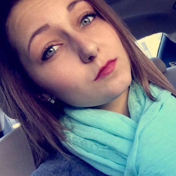 Meet your Posher, Ellen