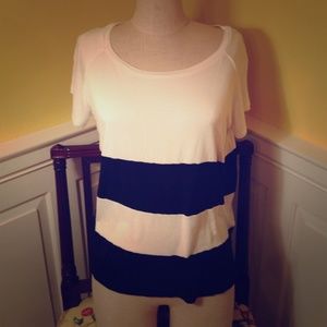 Forever 21 tee