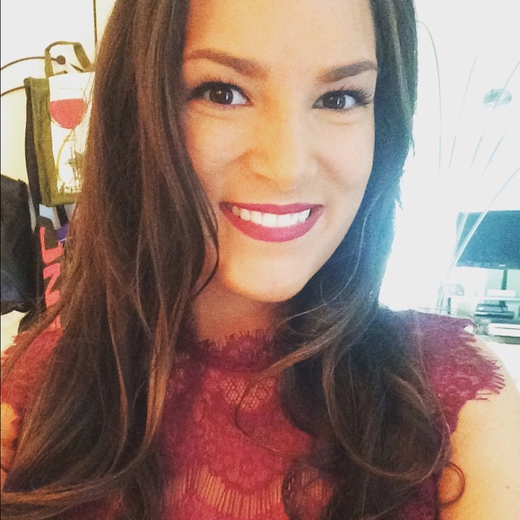 Meet your Posher, Emily