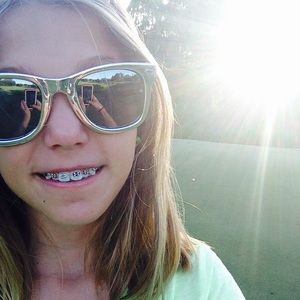 Meet your Posher, Danielle