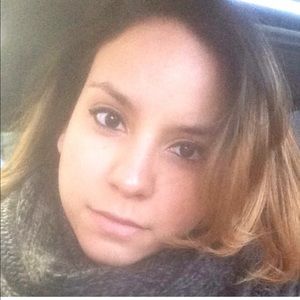 Meet your Posher, Dalila