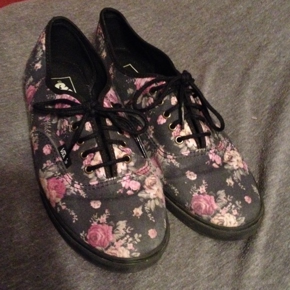 Floral Vans