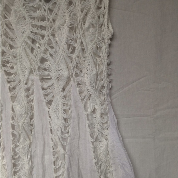 Beautiful top! - Picture 2 of 3