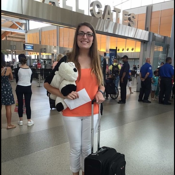 Meet your Posher - Picture 4 of 4