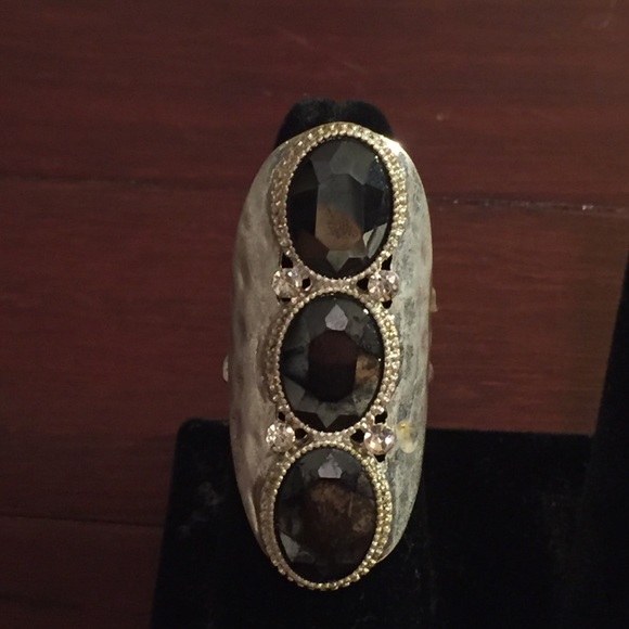 Adjustable ring