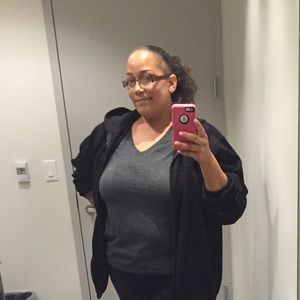 Meet your Posher, Corinne