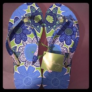 Vera Bradley Paisley Flip Flops (size 7)