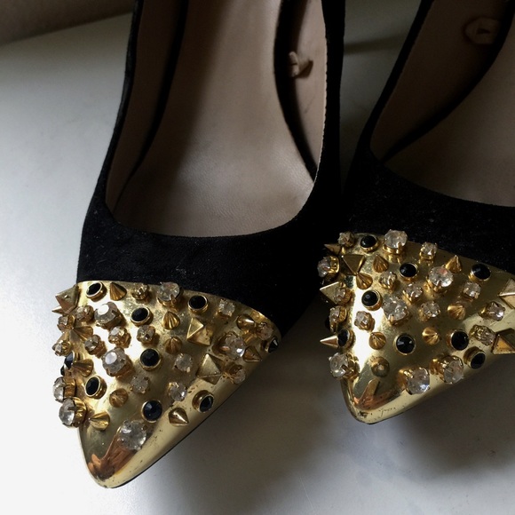 Zara Gold Tip Pointy Black Suede Heel