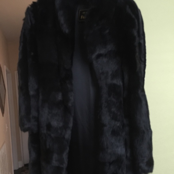 New coat - Picture 1 of 3