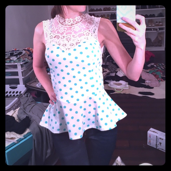 SOLD- Polka dot/lace peplum top XS/S